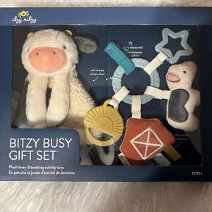 Itzy Ritzy Bitzy Busy Gift Set - Cream, Blue, Yellow